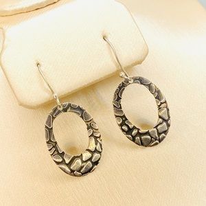 EUC Handcrafted 925 Sterling Silver Oval Dangle Shepherd Hook Earrings